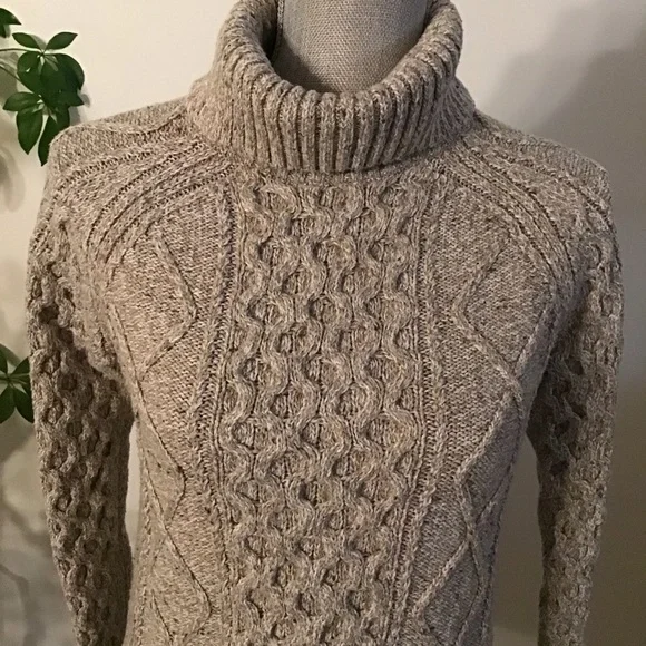 WIND RIVER HERITAGE sweater - Picture 4 of 9